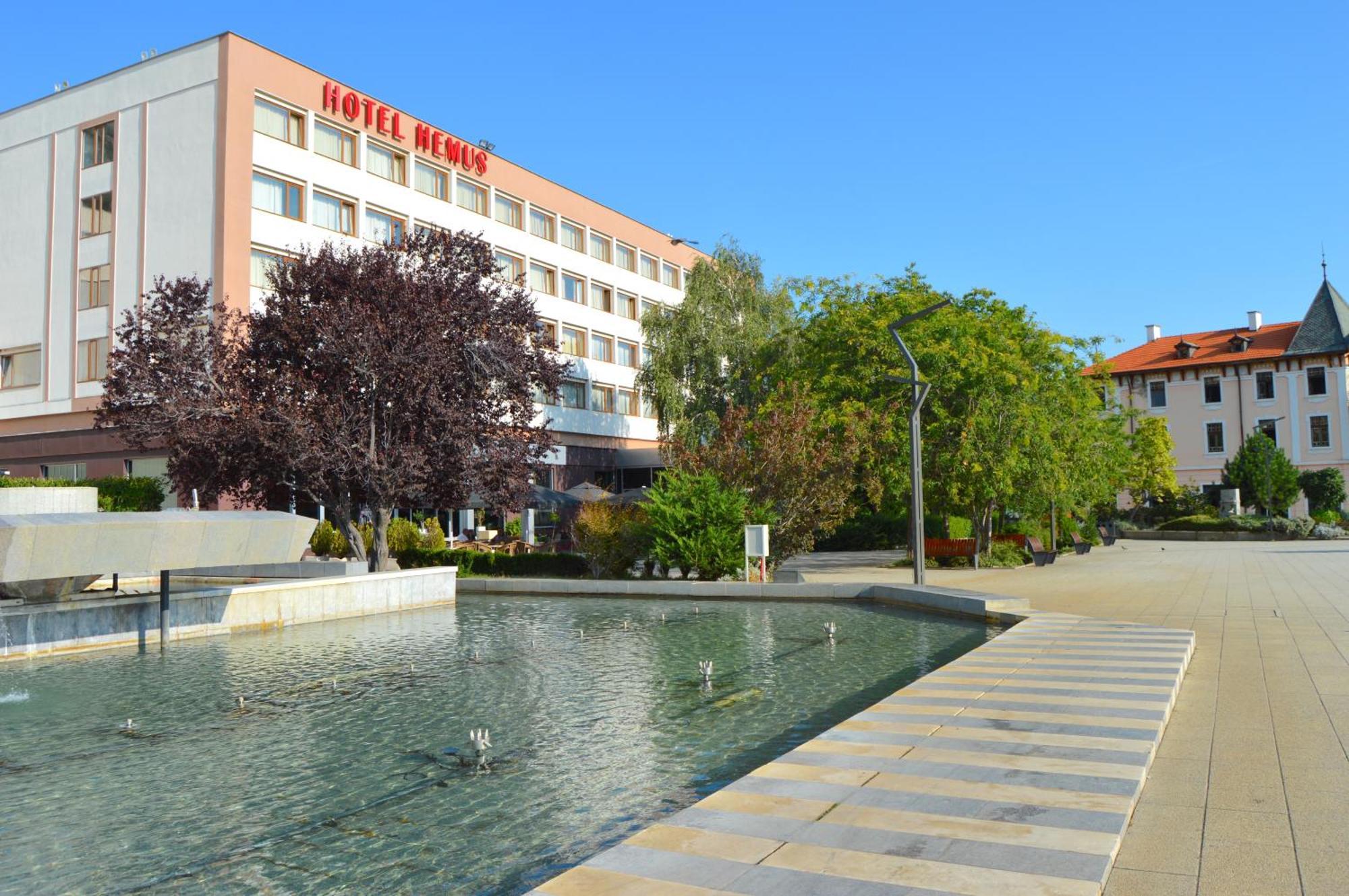 Hemus Hotel - Vratza Vratsa Exterior photo